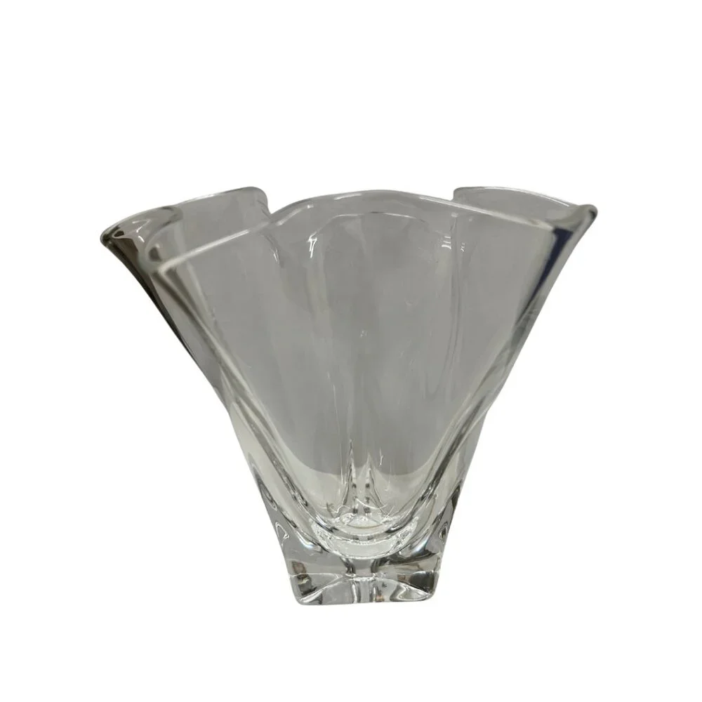 Steuben Signed Handkerchief Vase